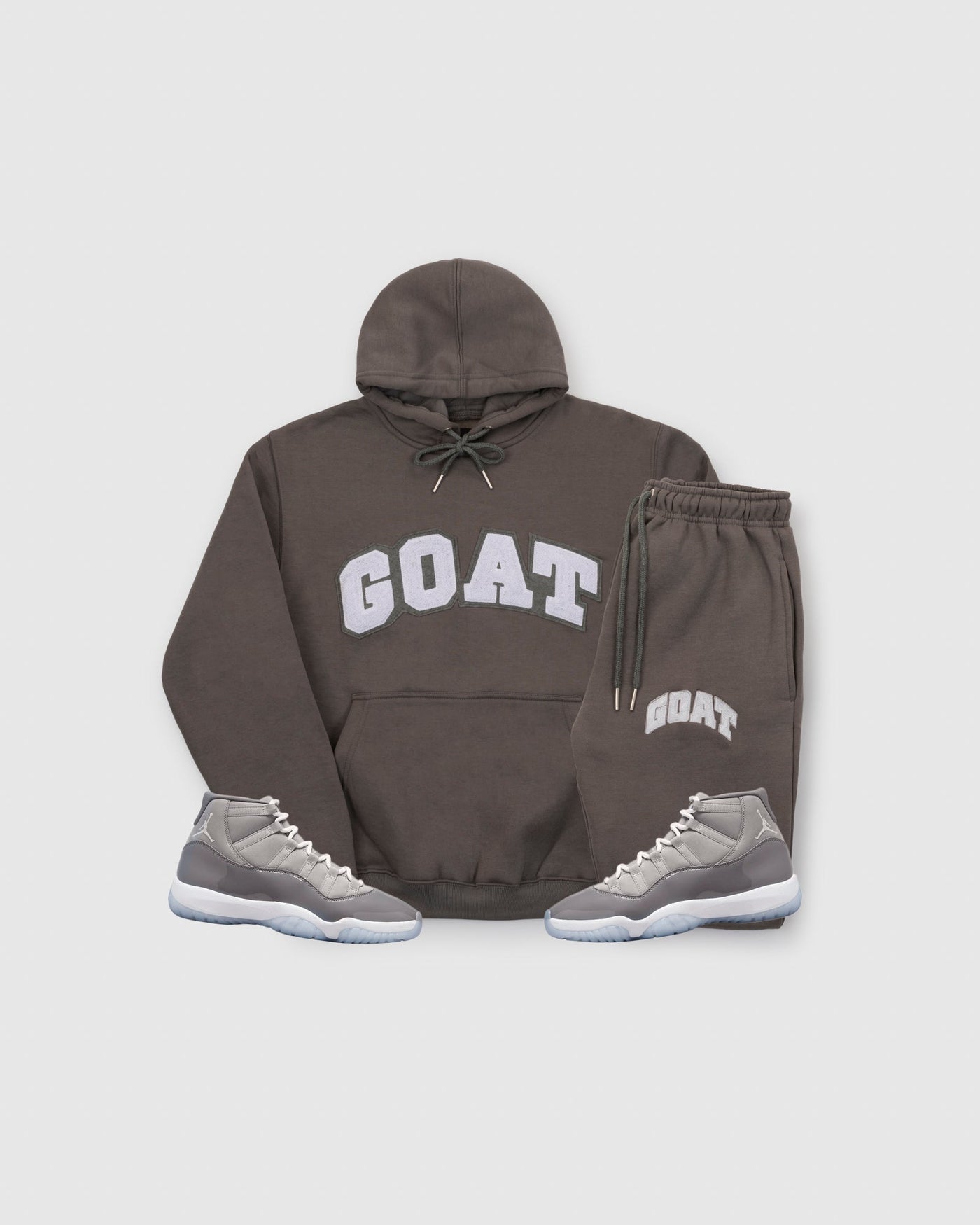 Arch Logo Chenille Sweatsuit (Cool Grey)