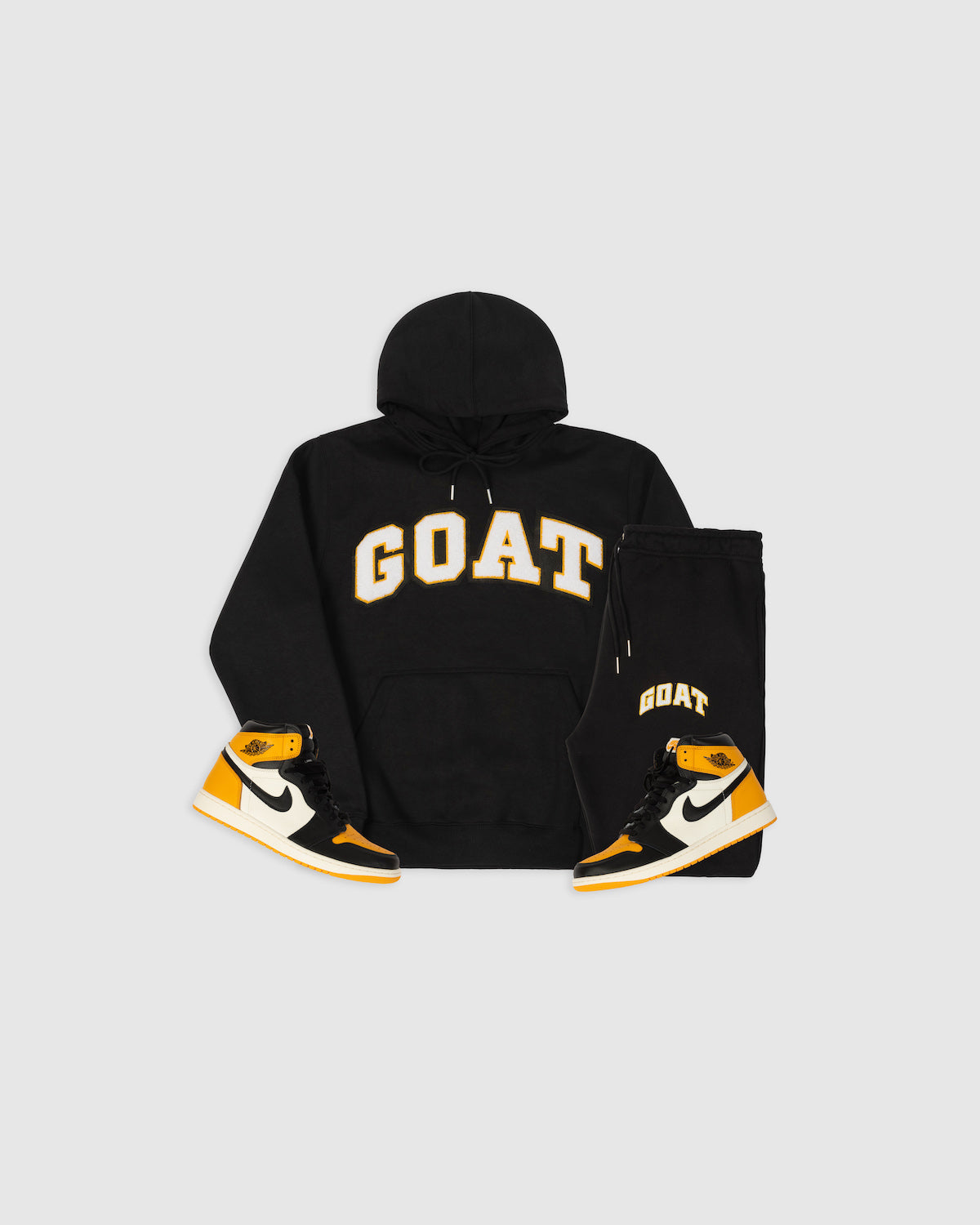 Arch Logo Chenille Sweatsuit (Black and Yellow Toe)