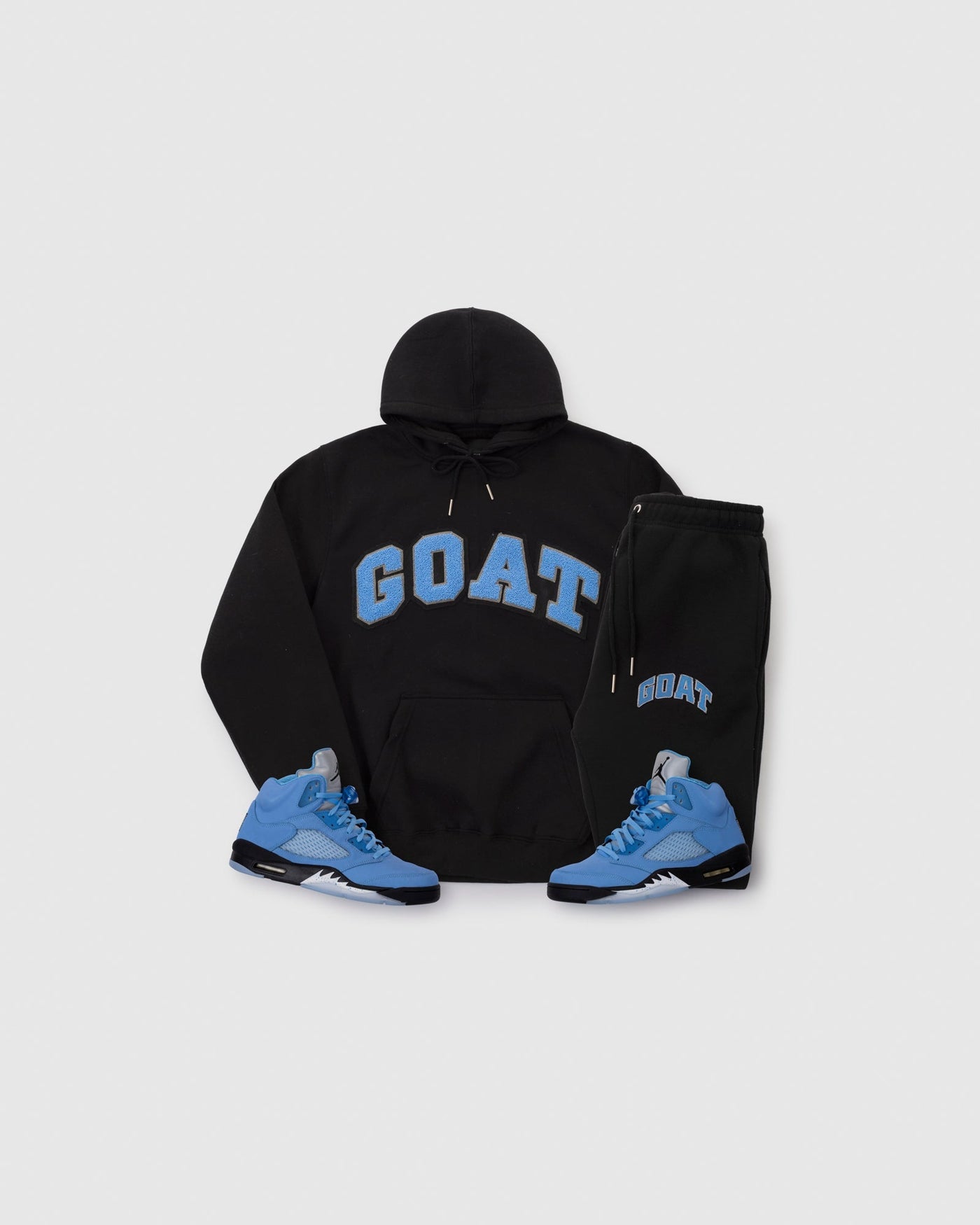 Arch Logo Chenille Sweatsuit (UNC Black)